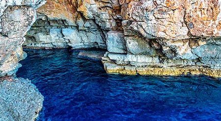 Odysseus Höhle Insel Mljet, Eingang vom Meer