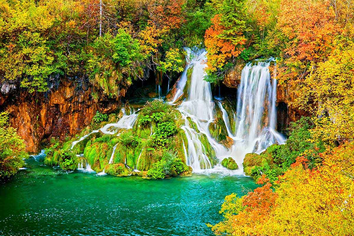 Nationalpark Plitvice Seen, Wasserfälle in Kroatien
